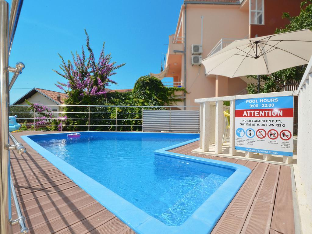 La Bodega Apartments トロギール エクステリア 写真