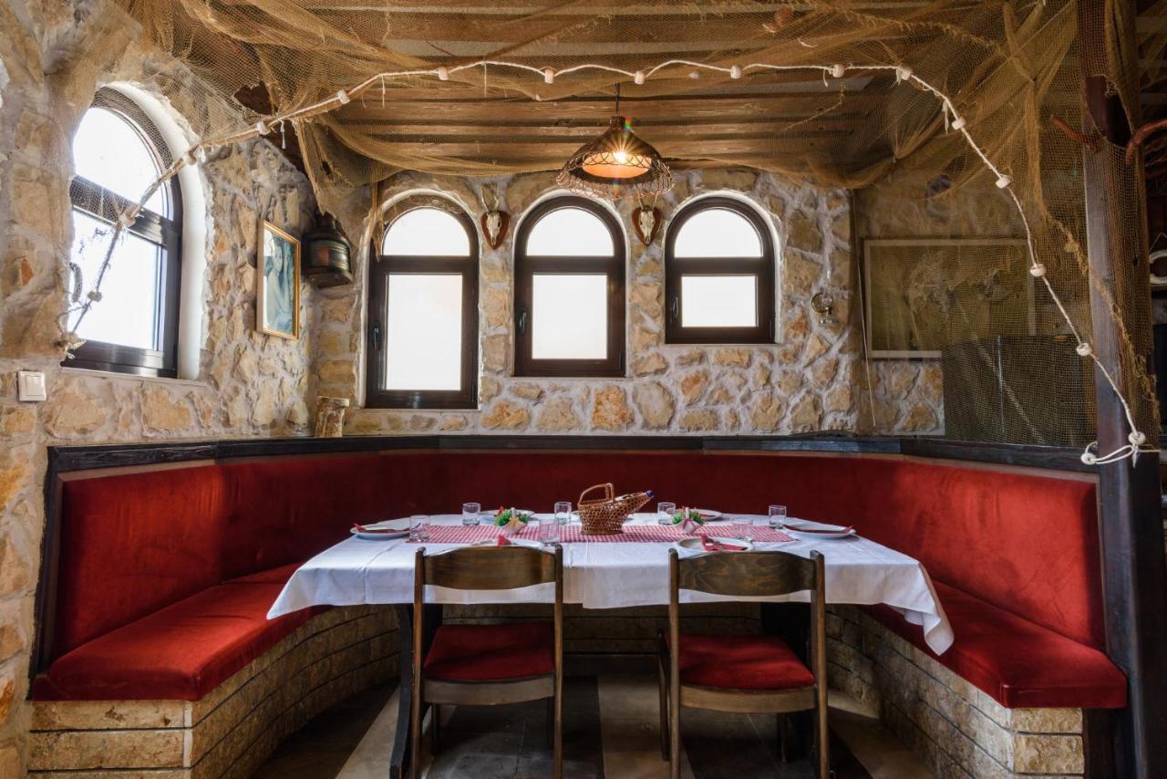 La Bodega Apartments トロギール エクステリア 写真