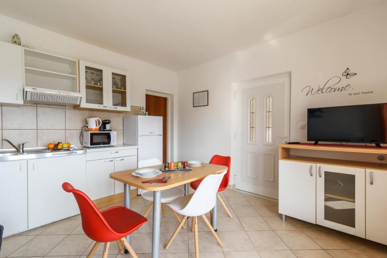 La Bodega Apartments トロギール エクステリア 写真