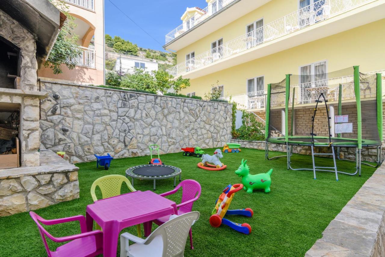 La Bodega Apartments トロギール エクステリア 写真