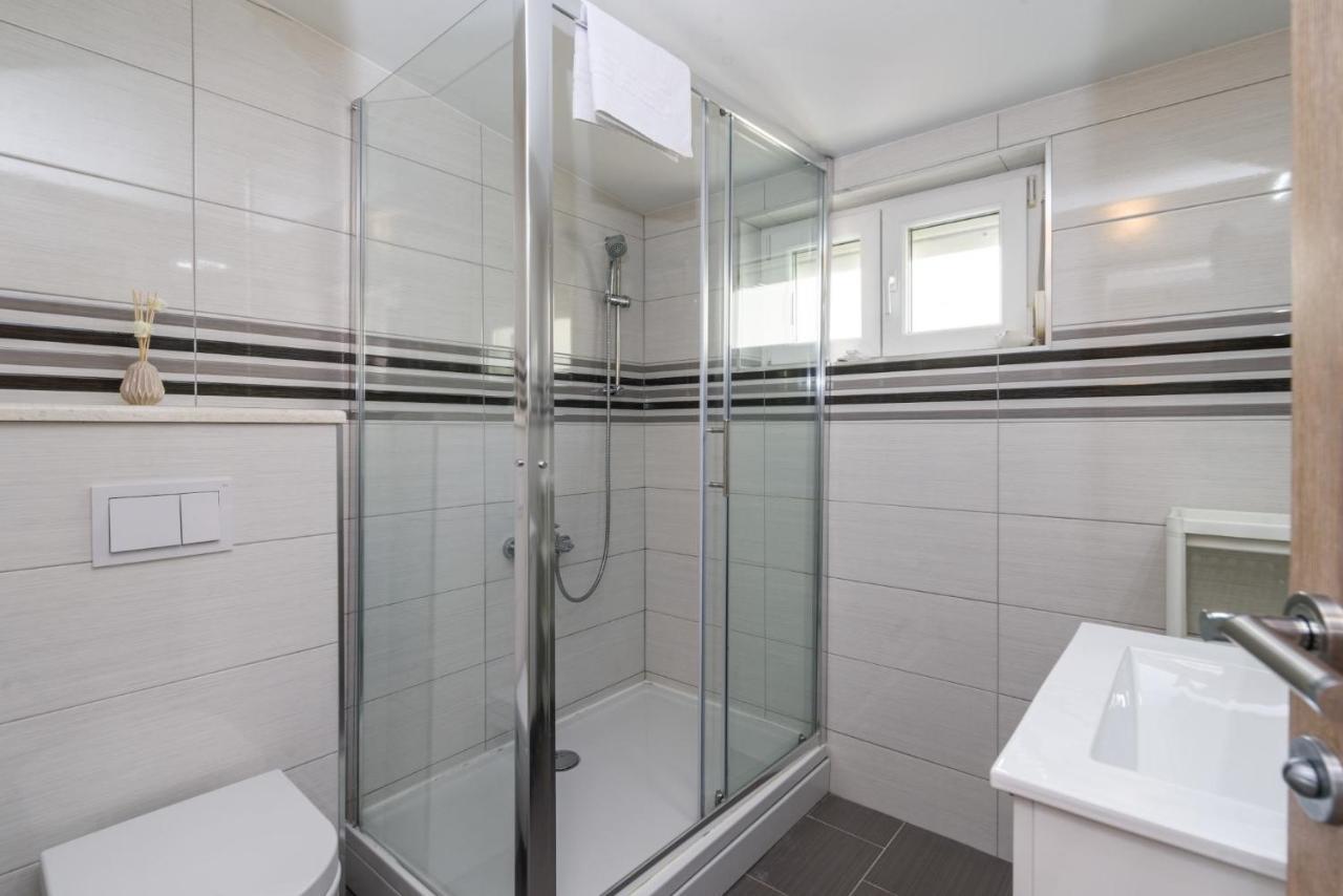 La Bodega Apartments トロギール エクステリア 写真