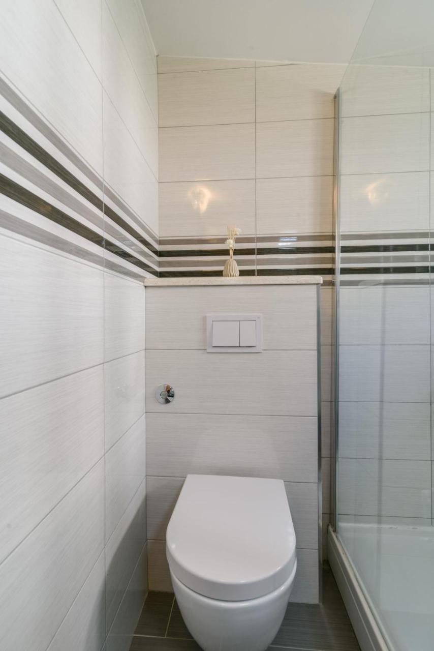La Bodega Apartments トロギール エクステリア 写真